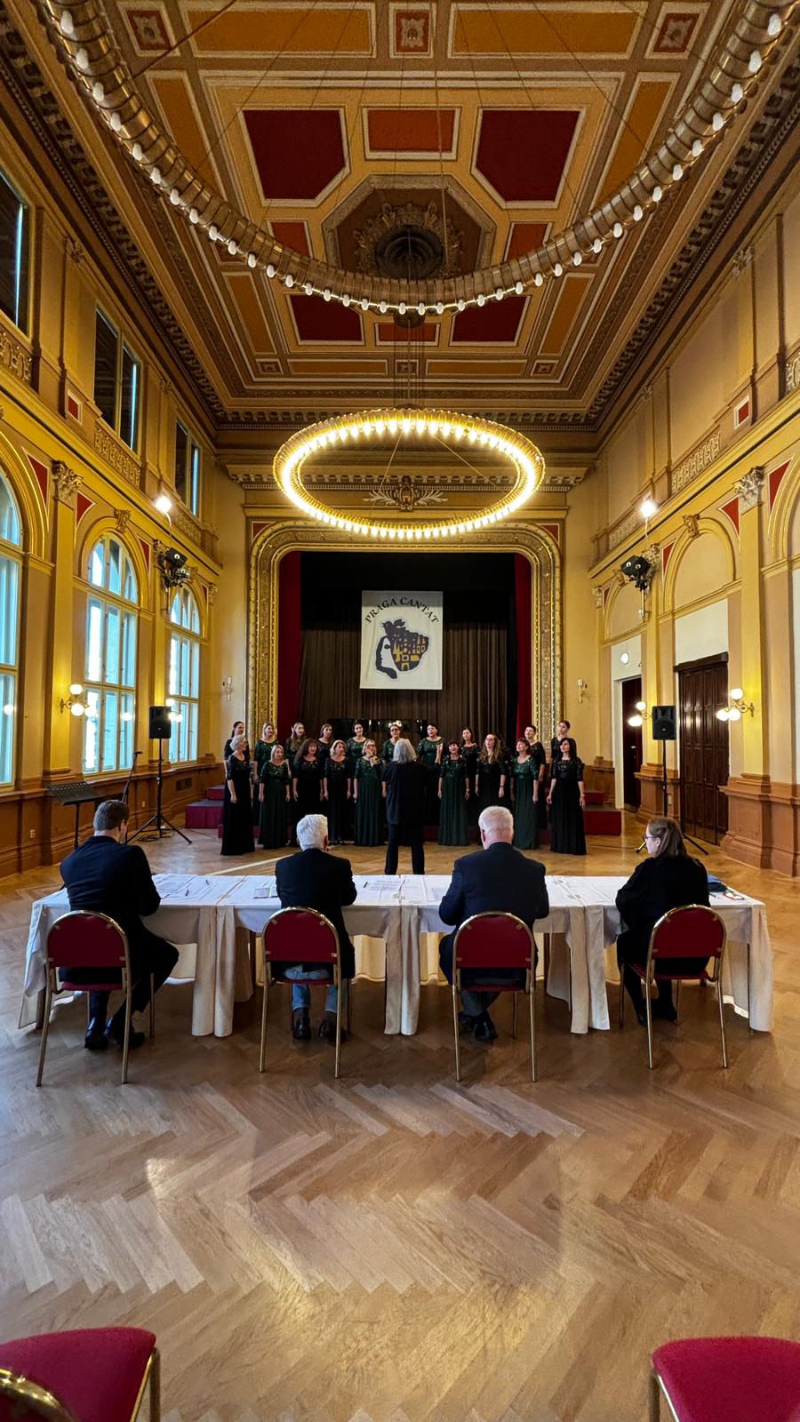 Praga Cantat – portrét